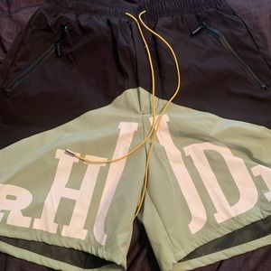 Rhude Shorts S/S21 Size L